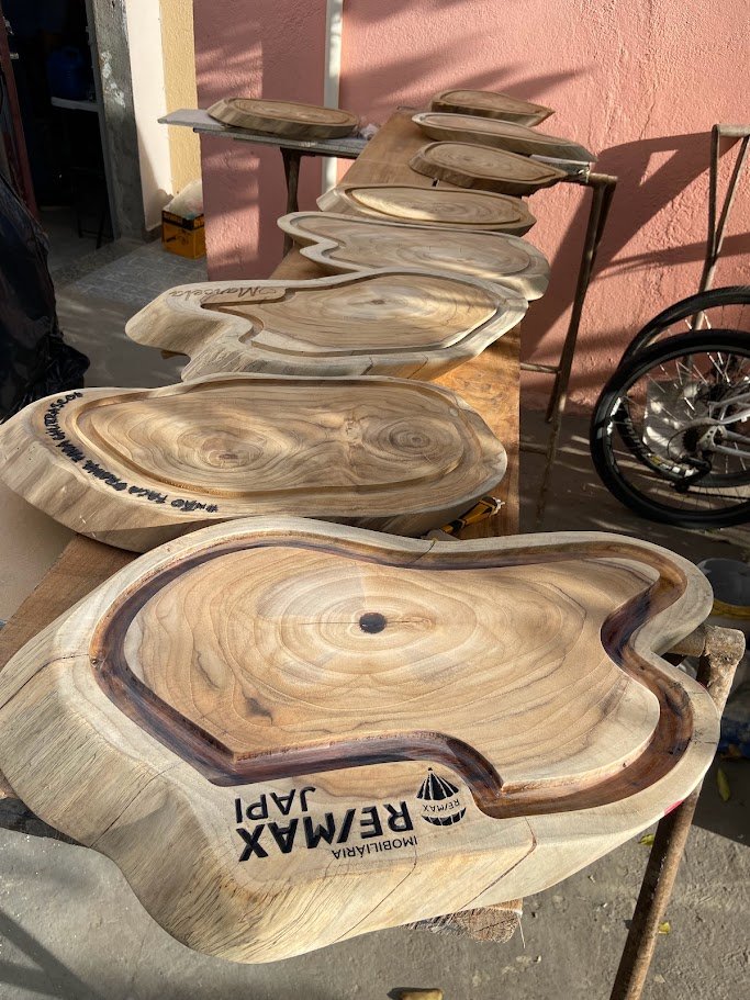 Tábuas personalizadas produzidas pela Matos Wood